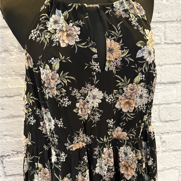 TORRID sleeveless Floral Halter Neck Chiffon Dress size 3 - Picture 3 of 4